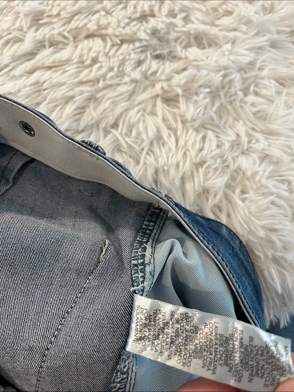 Democracy jeans size 4